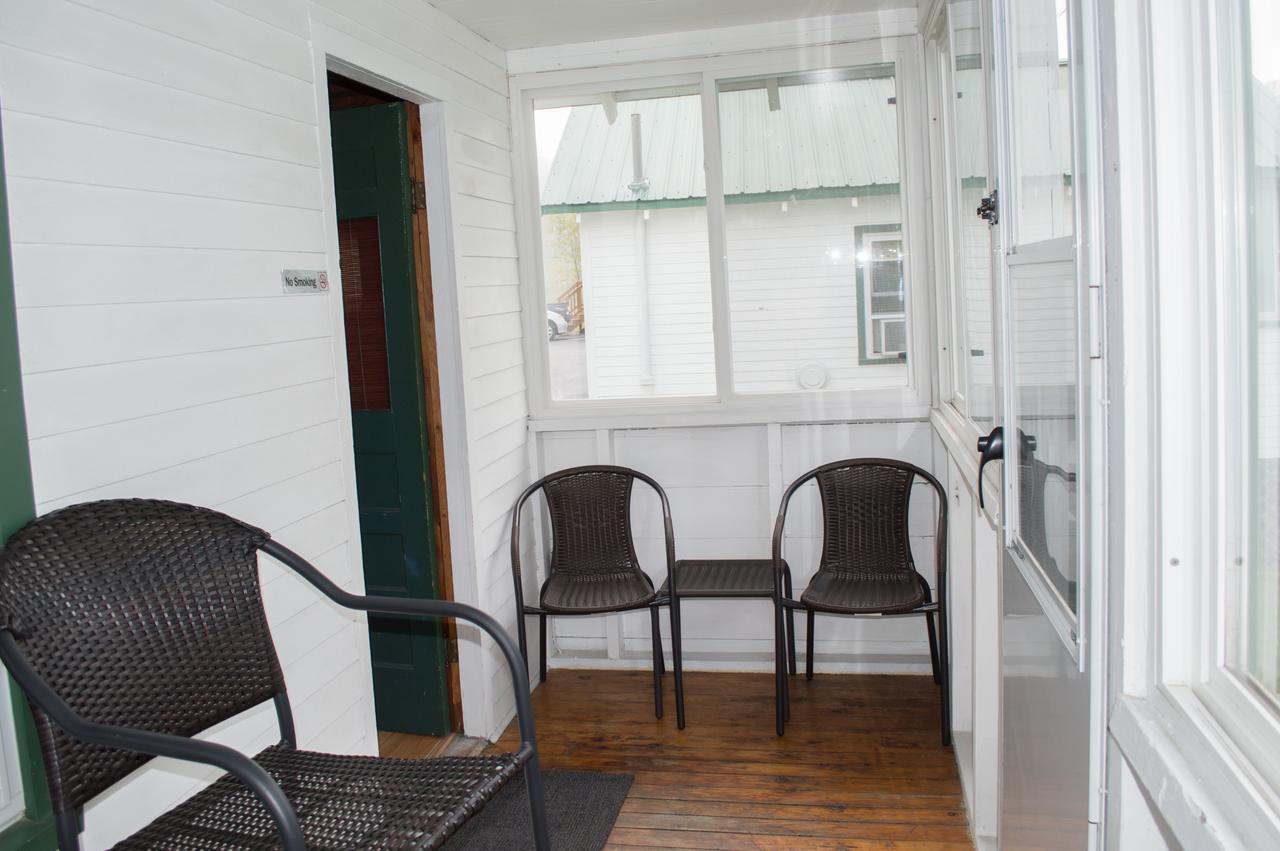 Готель Bayview Cabins Naples Екстер'єр фото