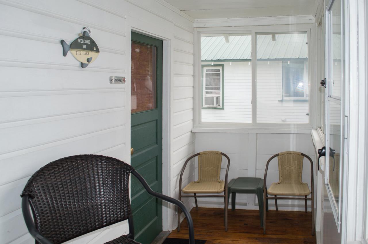 Готель Bayview Cabins Naples Екстер'єр фото