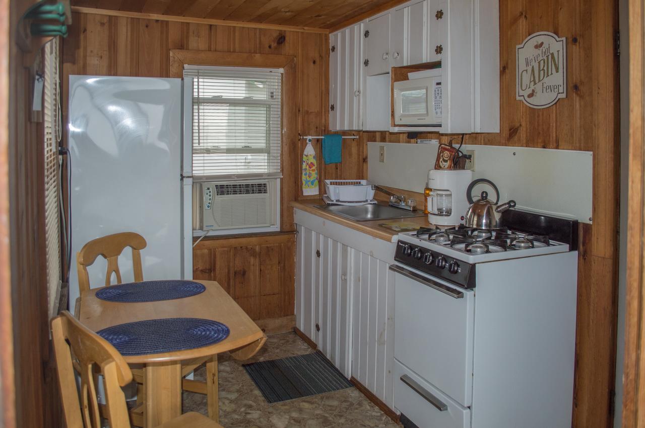 Готель Bayview Cabins Naples Екстер'єр фото